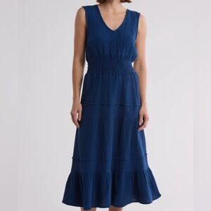 Stylish Navy Midi Dress